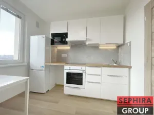 Pronájem bytu 1+1, Praha - Letňany, Dobratická, 31 m2
