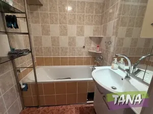 Prodej bytu 2+1, Turnov, Diamantová, 52 m2