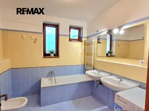 Pronájem bytu 2+kk, Praha - Vysočany, U Kloubových domů, 69 m2