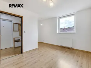 Prodej bytu 3+kk, Hýskov, U Statku, 74 m2