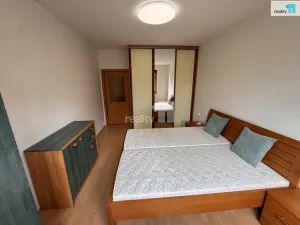 Pronájem bytu 2+kk, Praha - Záběhlice, Podle náhonu, 65 m2