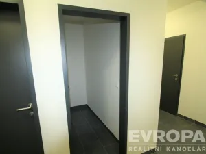 Pronájem bytu 1+kk, Praha - Letňany, Pavla Beneše, 37 m2