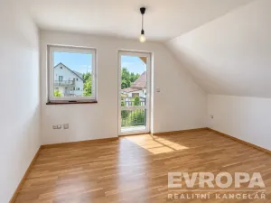 Prodej rodinného domu, Vrchlabí, Lesní, 182 m2