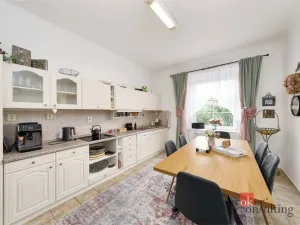Prodej obchodního prostoru, Hostivice, Čsl. armády, 1000 m2