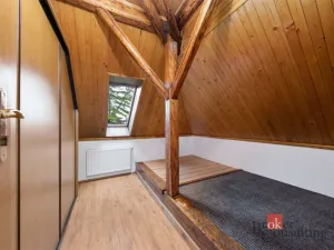 Prodej obchodního prostoru, Hostivice, Čsl. armády, 1000 m2