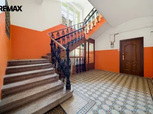Prodej bytu 4+1, Karlovy Vary, Raisova, 80 m2