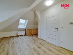 Prodej rodinného domu, Luby, Revoluční, 218 m2