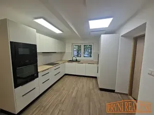 Prodej bytu 3+1, Uherský Brod, Ant. Dvořáka, 79 m2