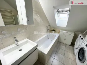 Prodej bytu 3+kk, Polešovice, 87 m2
