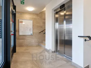 Prodej bytu 1+kk, Praha - Letňany, Škrábkových, 42 m2