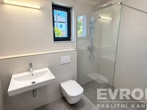 Pronájem rodinného domu, Vrchlabí, Ludvíka Svobody, 165 m2