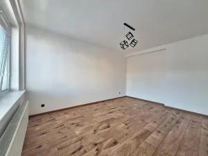 Pronájem bytu 2+kk, Praha - Břevnov, Bělohorská, 50 m2
