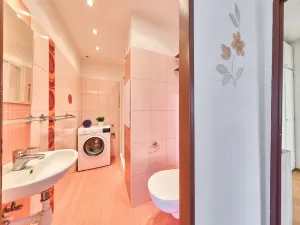 Prodej bytu 2+1, Úpice, Pod Skalkou, 65 m2