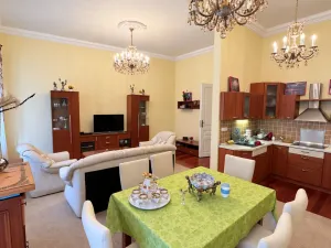 Prodej bytu 3+kk, Karlovy Vary, Sadová, 95 m2