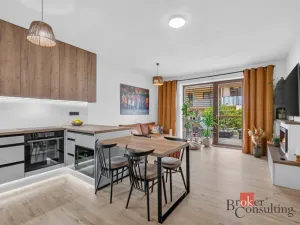 Prodej bytu 3+kk, Holubice, 78 m2