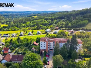 Prodej bytu 2+kk, Kamenice - Ládví, Benešovská, 60 m2