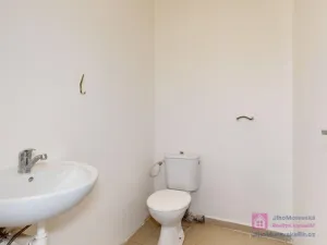 Pronájem obchodního prostoru, Rakvice, Zahradní, 144 m2