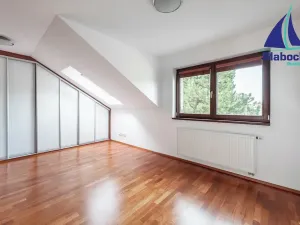 Prodej rodinného domu, Praha - Třebonice, Do zahrádek II, 198 m2