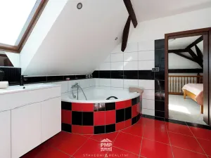 Prodej rodinného domu, Malešovice, 238 m2