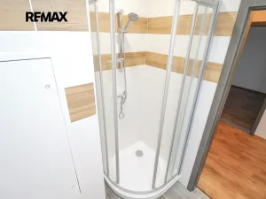 Prodej bytu 2+kk, Česká Lípa, Lomená, 40 m2