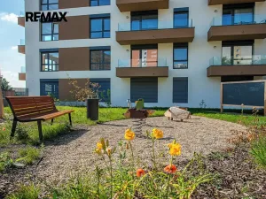 Prodej bytu 2+kk, Praha - Černý Most, Arnošta Valenty, 59 m2