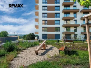 Prodej bytu 2+kk, Praha - Černý Most, Arnošta Valenty, 59 m2