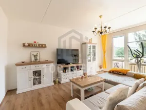 Pronájem bytu 2+1, Hradec Králové, Urxova, 64 m2