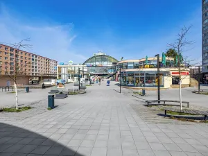 Pronájem restaurace, Praha - Záběhlice, Topolová, 121 m2
