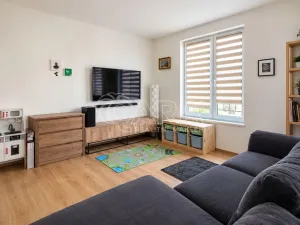 Pronájem bytu 2+kk, Praha - Hostivař, Rižská, 51 m2