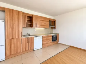 Pronájem bytu 2+kk, Praha - Střížkov, Jitravská, 56 m2