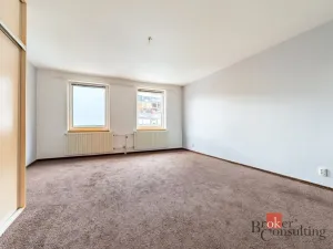 Pronájem bytu 2+kk, Liberec - Liberec II-Nové Město, Truhlářská, 90 m2