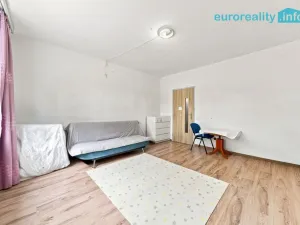 Prodej bytu 2+1, Stráž pod Ralskem, Máchova, 42 m2