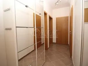 Pronájem bytu 3+kk, Praha - Letňany, Miroslava Hajna, 73 m2