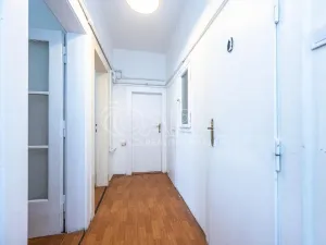 Prodej bytu 2+kk, Praha - Holešovice, U parního mlýna, 46 m2