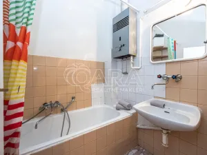 Prodej bytu 2+kk, Praha - Holešovice, U parního mlýna, 46 m2