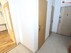 Prodej bytu 2+kk, Praha - Kobylisy, Taussigova, 45 m2