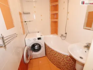 Prodej bytu 2+kk, Praha - Kobylisy, Taussigova, 45 m2