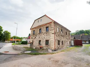 Prodej rodinného domu, Lužice, 233 m2