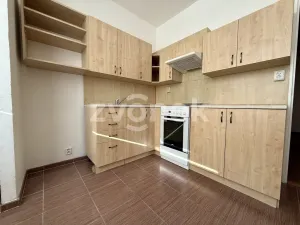 Pronájem bytu 3+1, Zlín, Podlesí I, 68 m2