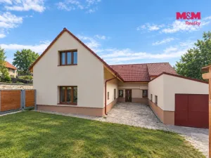 Prodej rodinného domu, Peruc - Černochov, 288 m2