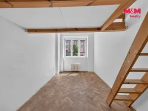 Prodej bytu 1+1, Praha, Bělohorská, 43 m2