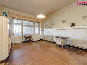 Prodej činžovního domu, Nové Město nad Metují, Komenského, 909 m2