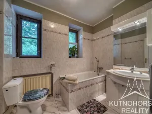 Prodej rodinného domu, Čestín, 141 m2