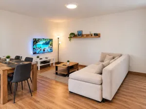 Pronájem bytu 1+kk, Praha - Újezd nad Lesy, Staroújezdská, 60 m2