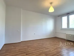 Pronájem bytu 1+1, Písek - Budějovické Předměstí, Sovova, 34 m2