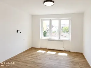 Prodej bytu 2+kk, Hranice - Hranice I-Město, Nádražní, 51 m2