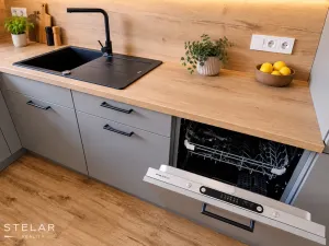 Prodej bytu 2+kk, Hranice - Hranice I-Město, Nádražní, 51 m2