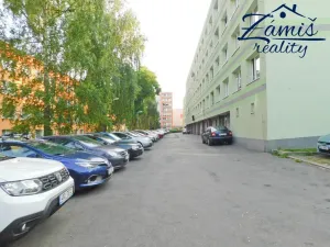 Pronájem bytu 2+kk, Králův Dvůr, Nad Stadionem, 39 m2
