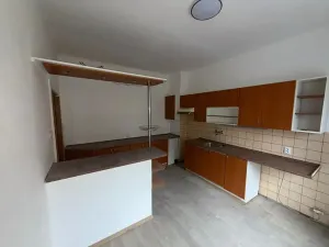 Prodej bytu 3+1, České Budějovice, Pekárenská, 70 m2