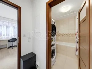 Prodej bytu 2+kk, Chýně, Uherova, 53 m2
